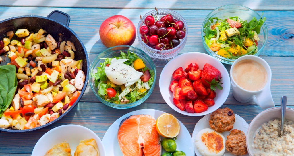 foods_sports_nutrition.jpg